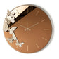 Vista frontale dell'orologio specchiato Diana di Arti&Mestieri, vetro Crystal Luxe beige/ambra
