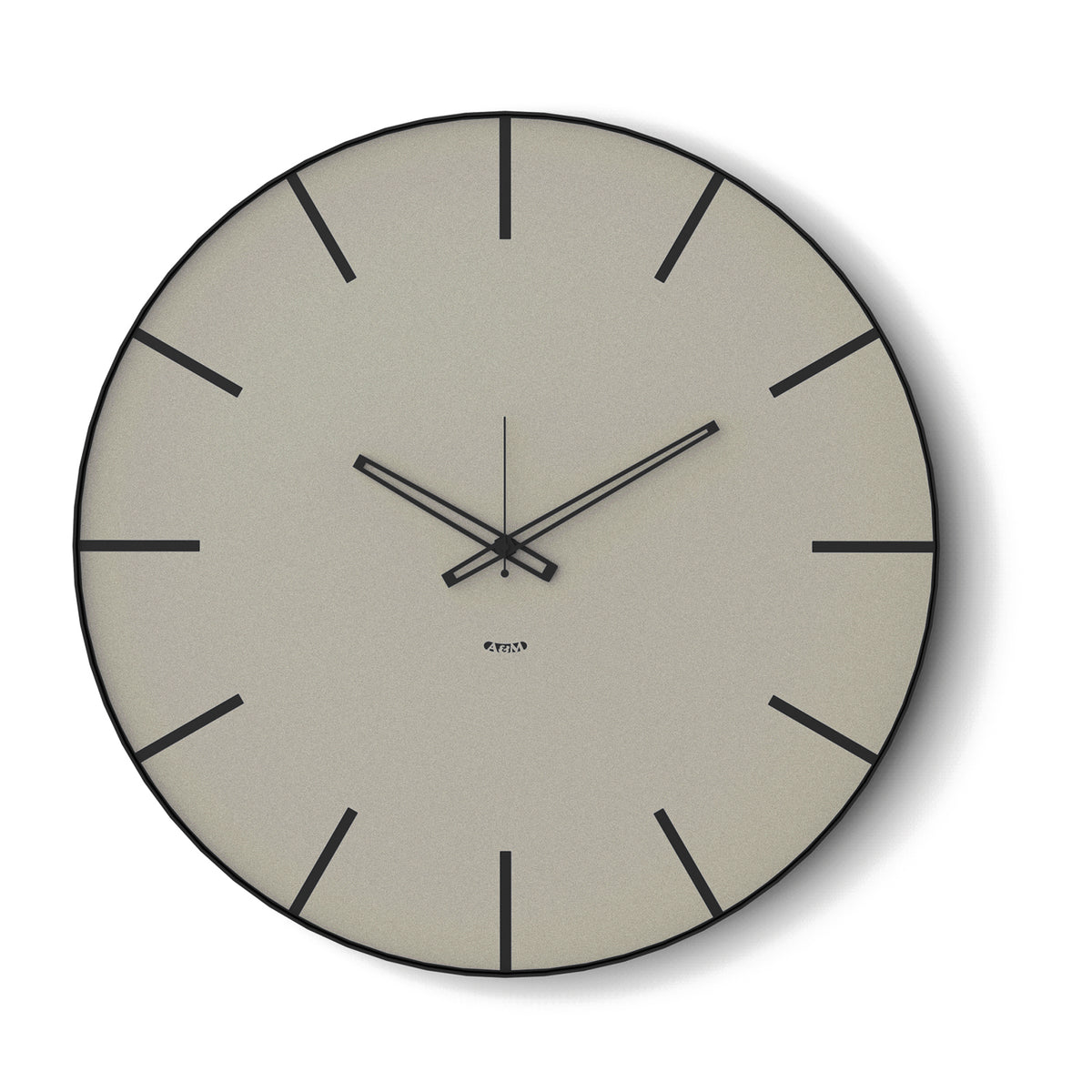 Vista frontale dell'orologio Symbol di Arti&Mestieri, 60 cm di diametro, combinazione colore nero/avorio.