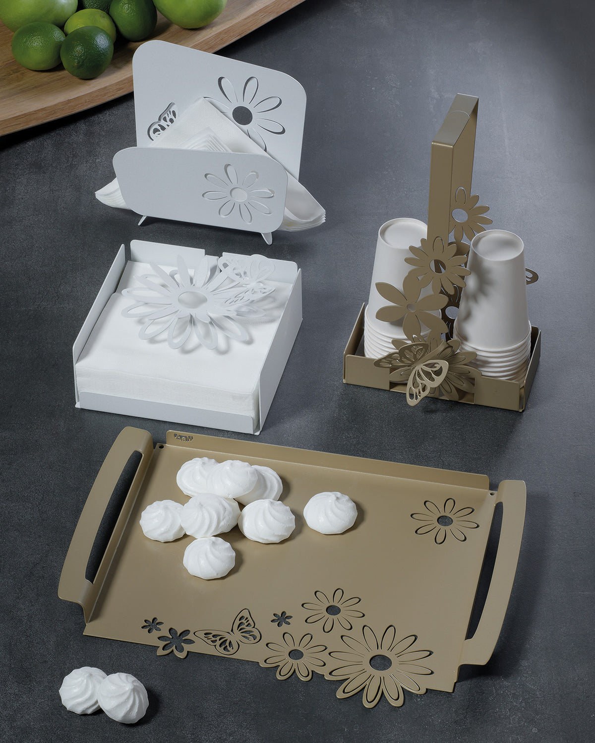 Porte-serviettes de table Margherite en métal – Marguerites et papillon