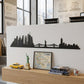 Ambientazione della sagoma in ferro della città New York, Skyline New York di Arti&Mestieri, in uno studio di archiettura insieme ad altri ricordi del viaggio nella grande mela.