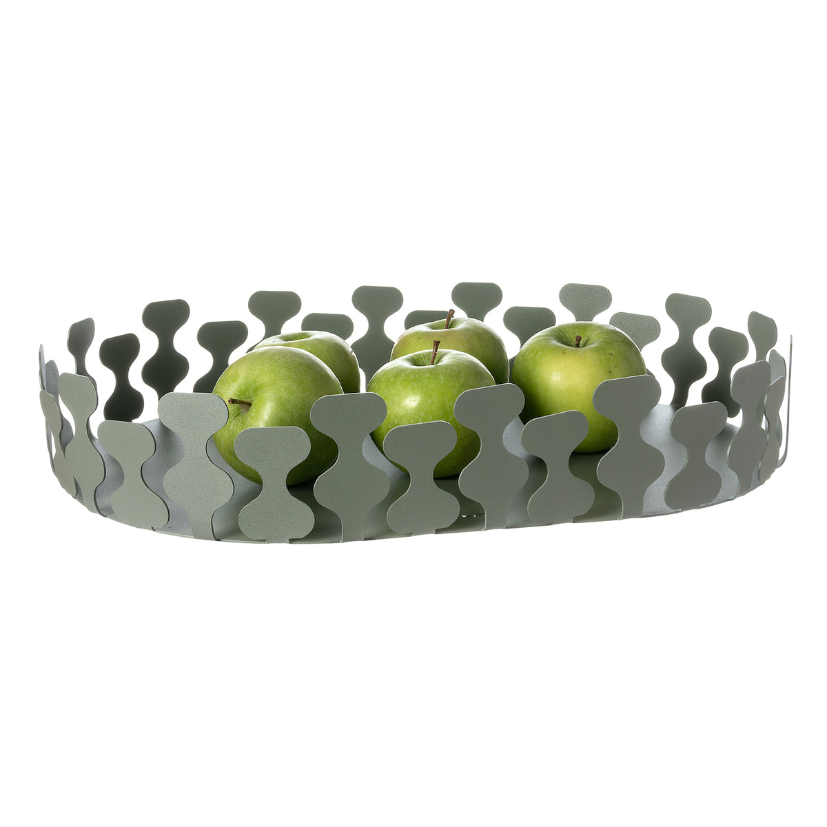 Vassoio ovale Nori di Art&Mestieri in ferro color giada con frutta, vista tre quarti