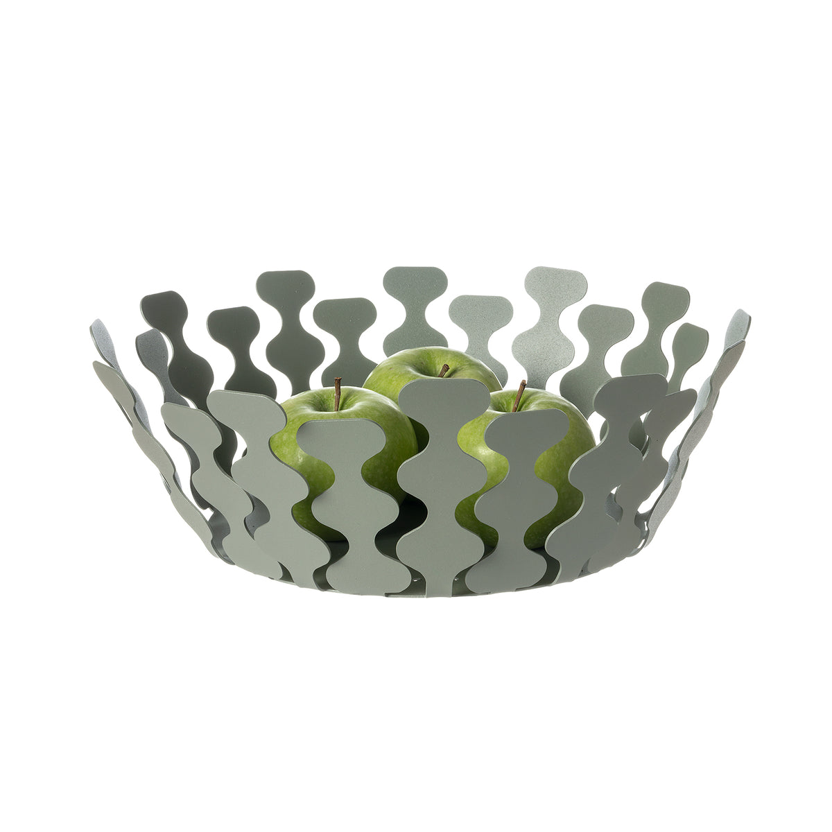 Fruttiera Nori Piccola di Art&Mestieri in ferro color giada con frutta, vista tre quarti