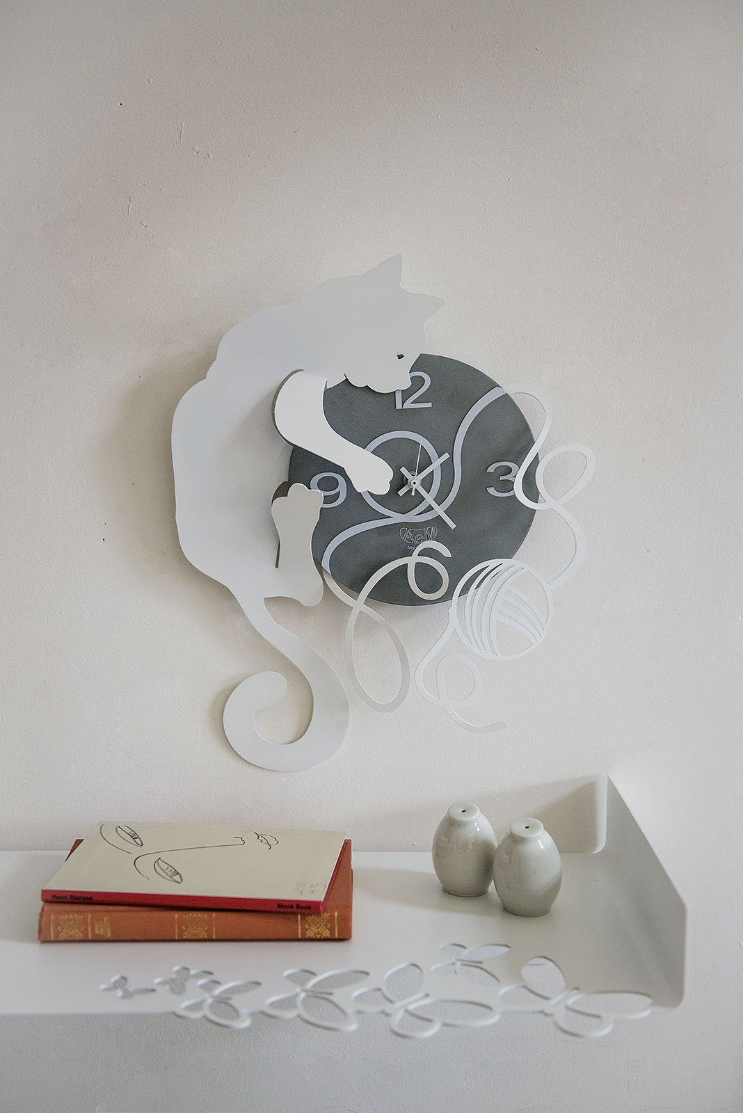 Wall clock detail Gomitolo Cat