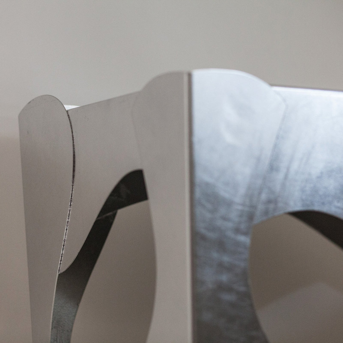 Tavolo consolle di design Isotta