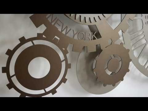 Wall clock detail Fuso Meccano